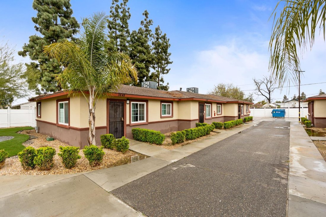 Fresno, California, United States 5 - 16972572