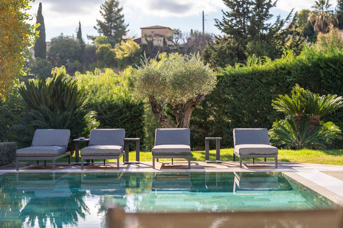 Villa in Saint-Paul-de-Vence, Provence-Alpes-Côte d'Azur, France 3 - 16972927