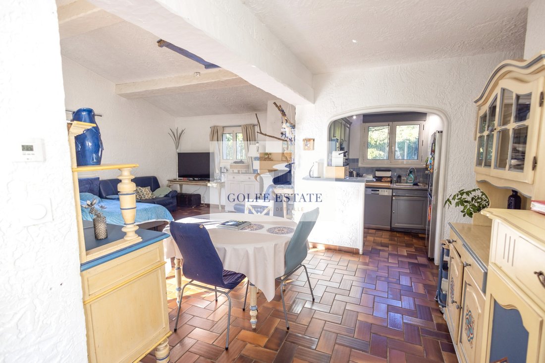 House in La Croix-Valmer, Provence-Alpes-Côte d'Azur, France 5 - 16972923