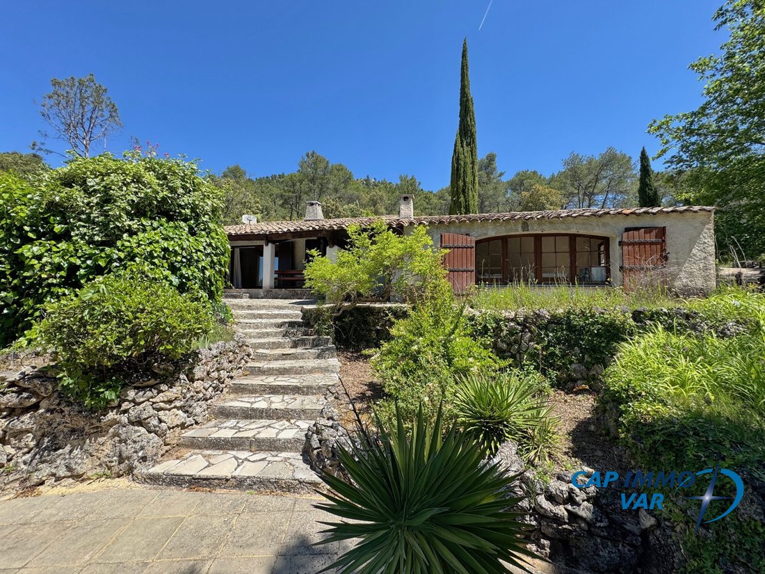 Villa in Signes, Provence-Alpes-Côte d'Azur, France 4 - 16974795