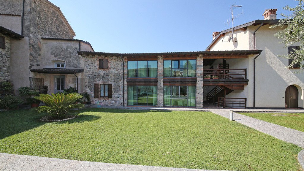 Apartment in Salo, Lombardy, Italy 3 - 16973890