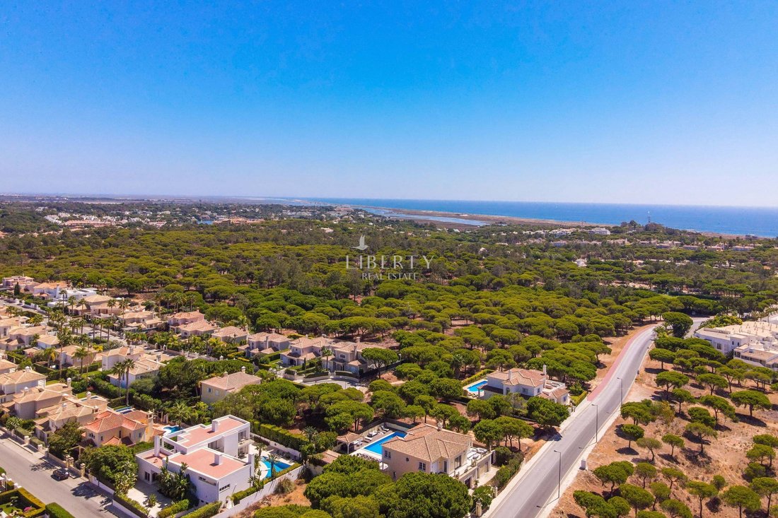 Land in Almancil, Algarve, Portugal 1 - 12313589