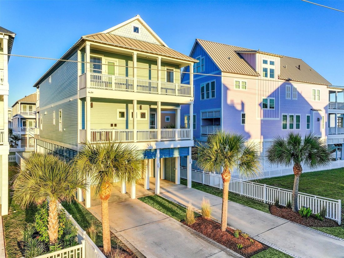 House in Galveston, Texas, United States 2 - 16971916