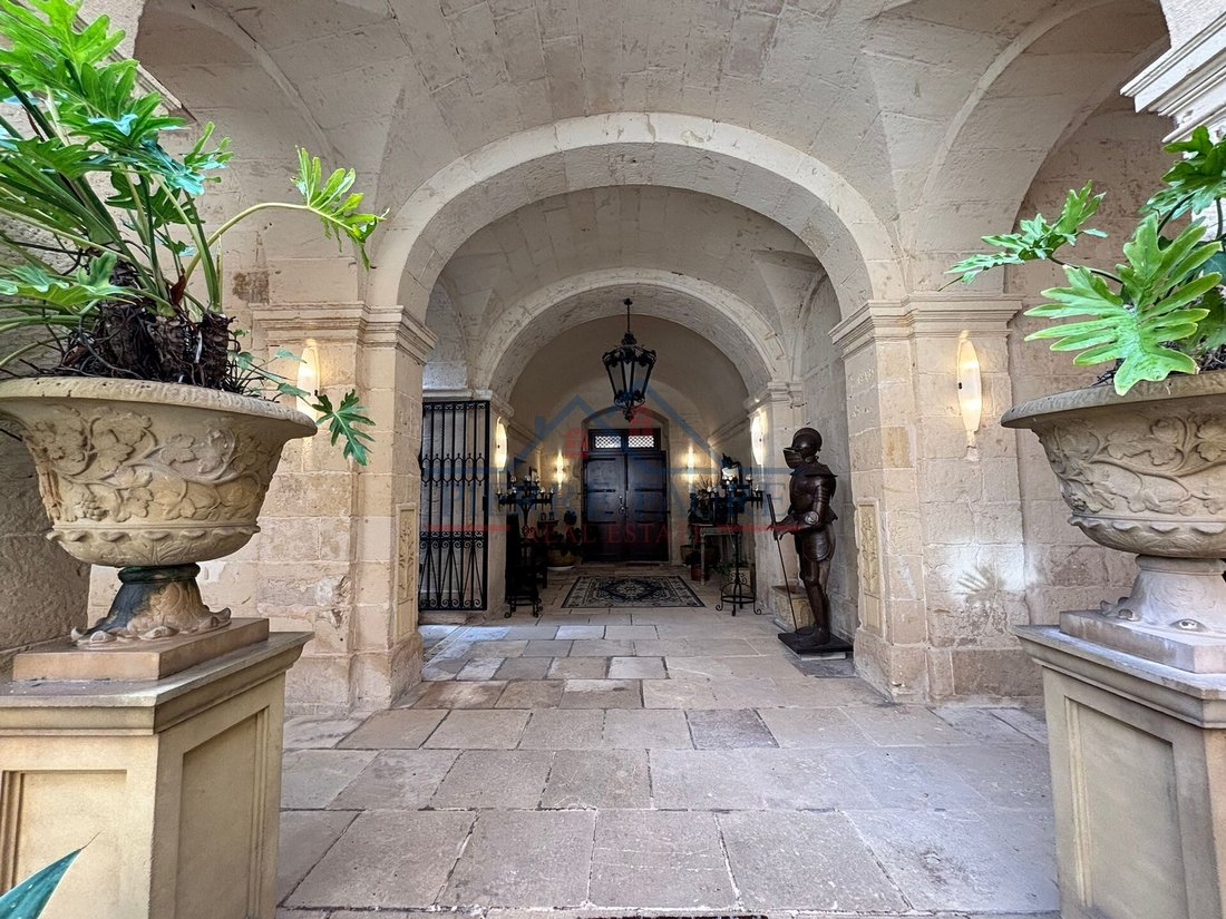 Estate in Qormi, Malta 1 - 14325810