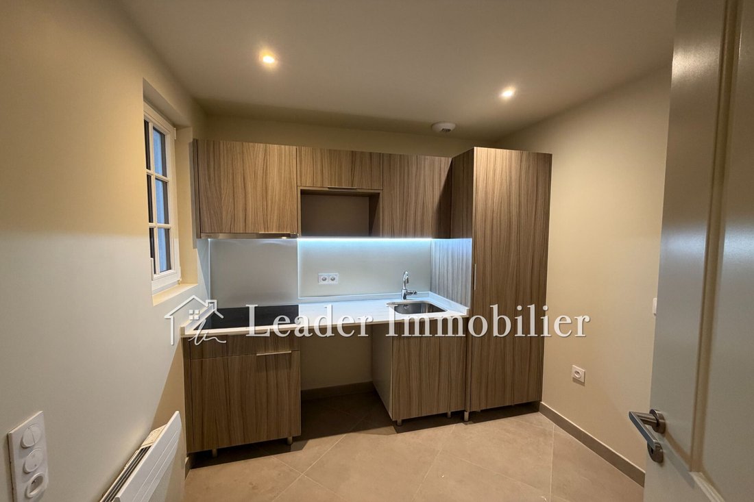Apartment in Place de Gaulle, Antibes, France 1 - 16970663