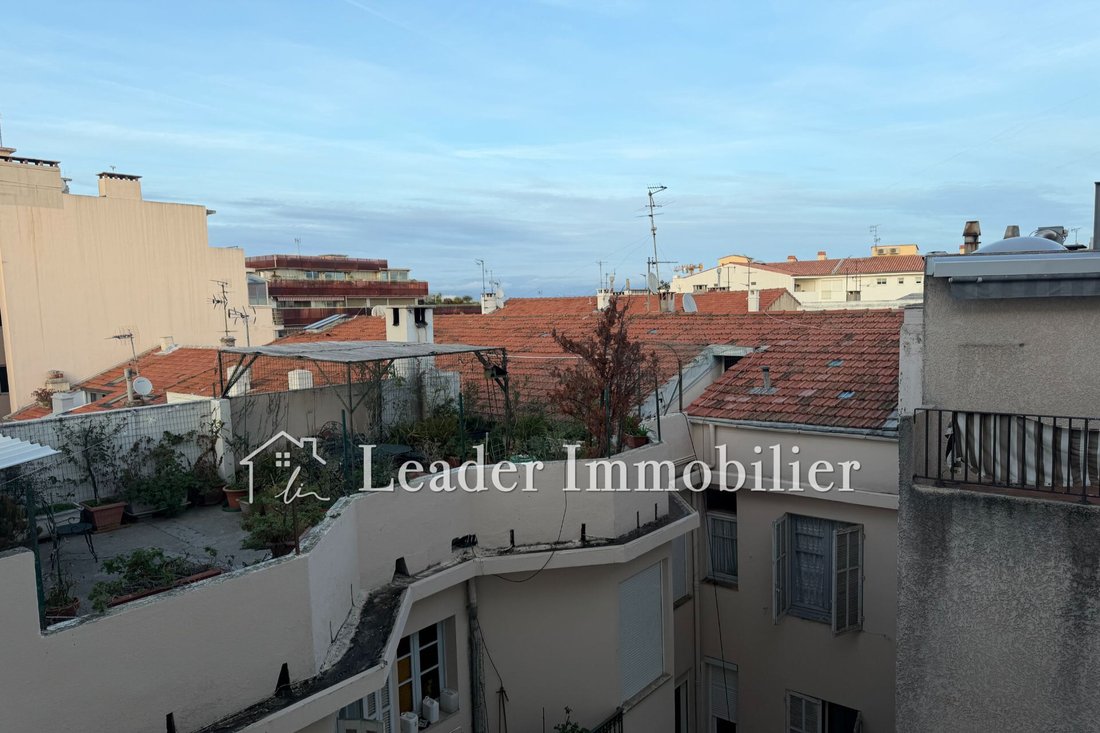 Apartment in Place de Gaulle, Antibes, France 2 - 16970668