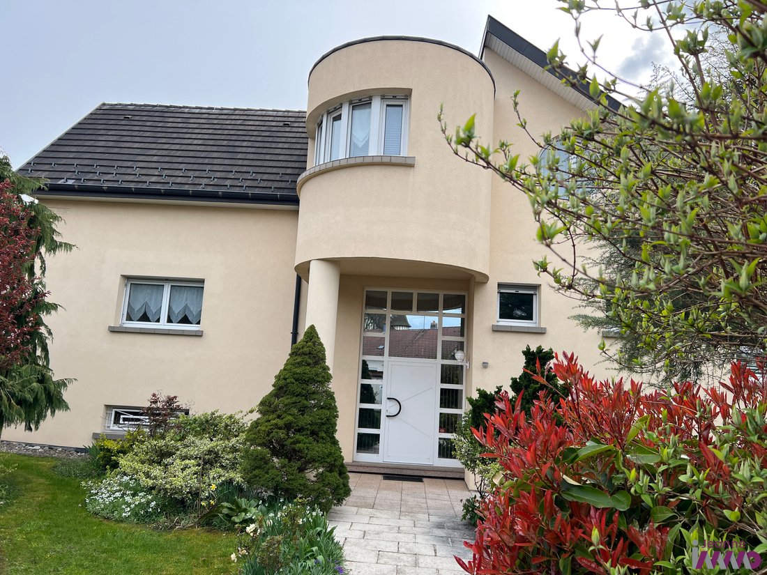 House in Danjoutin, Bourgogne – Franche-Comté, France 1 - 12845117