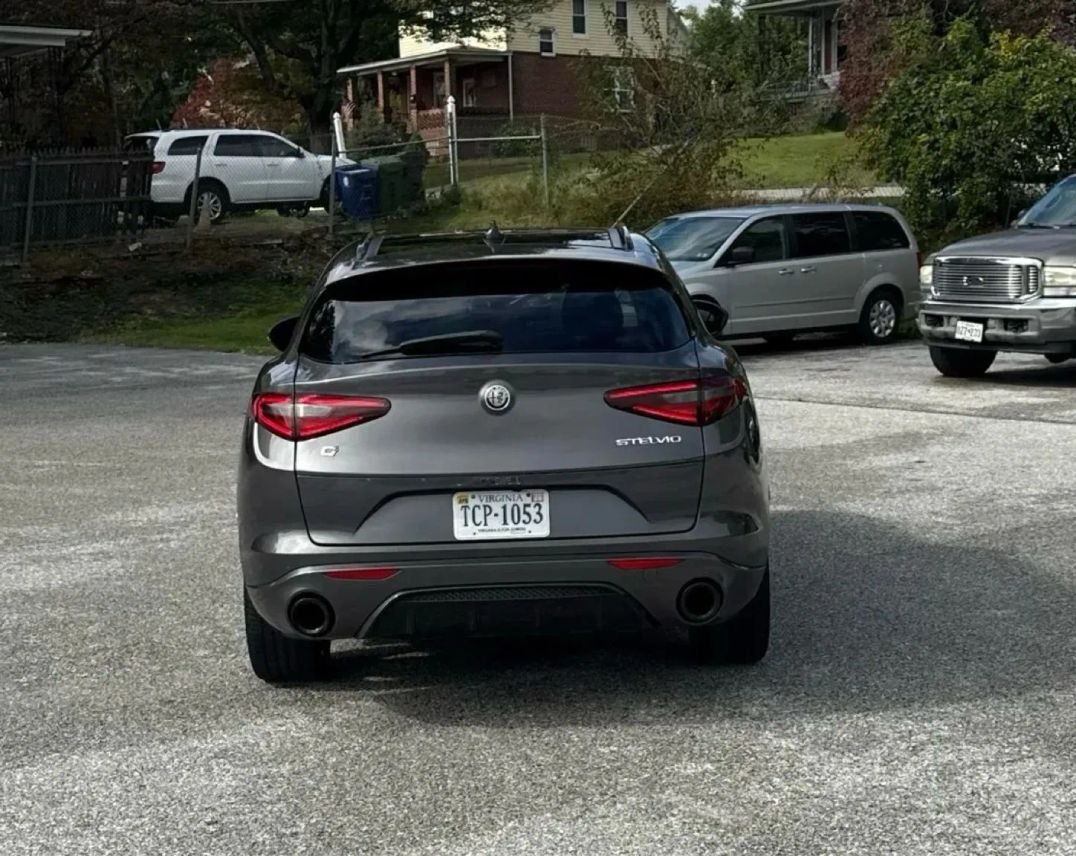 Suv in Baltimore, MD, United States 5 - 16973913