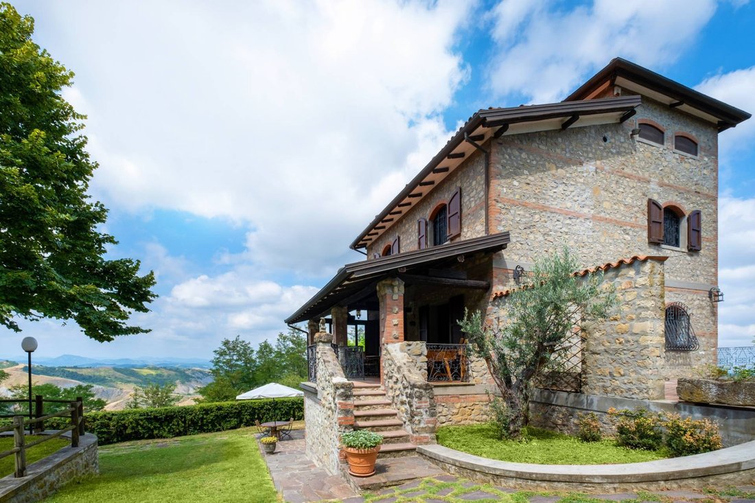 Country House in Castel San Pietro Terme, Emilia-Romagna, Italy 4 - 16974444