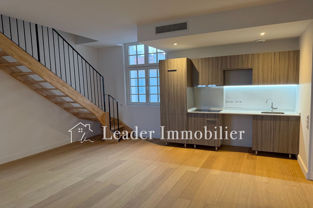Apartment in Place de Gaulle, Antibes, France 1 - 16970668