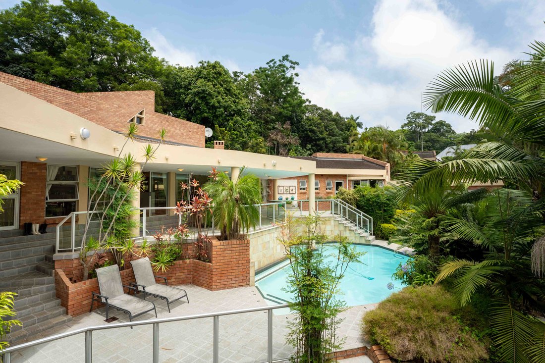 Townhouse in Gillitts, KwaZulu-Natal, South Africa 1 - 16971386