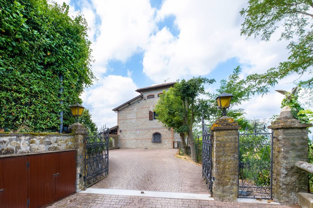Country House in Castel San Pietro Terme, Emilia-Romagna, Italy 3 - 16974444