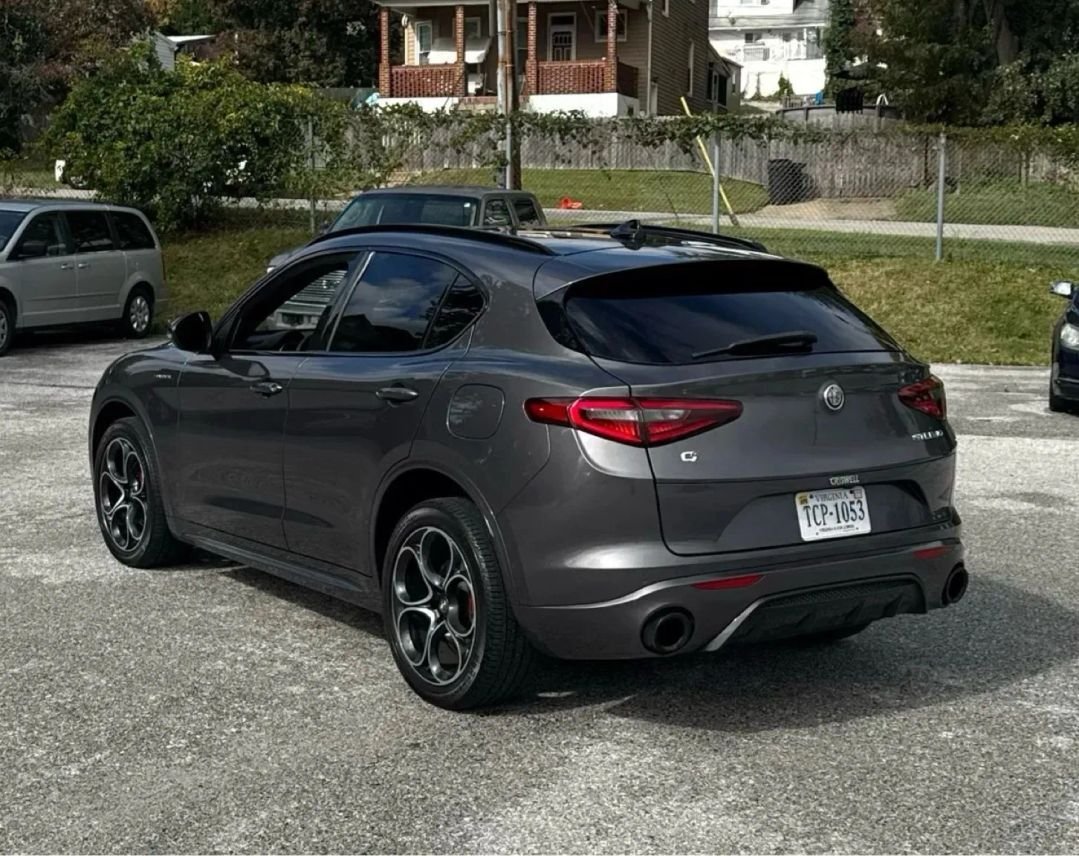 Suv in Baltimore, MD, United States 4 - 16973913