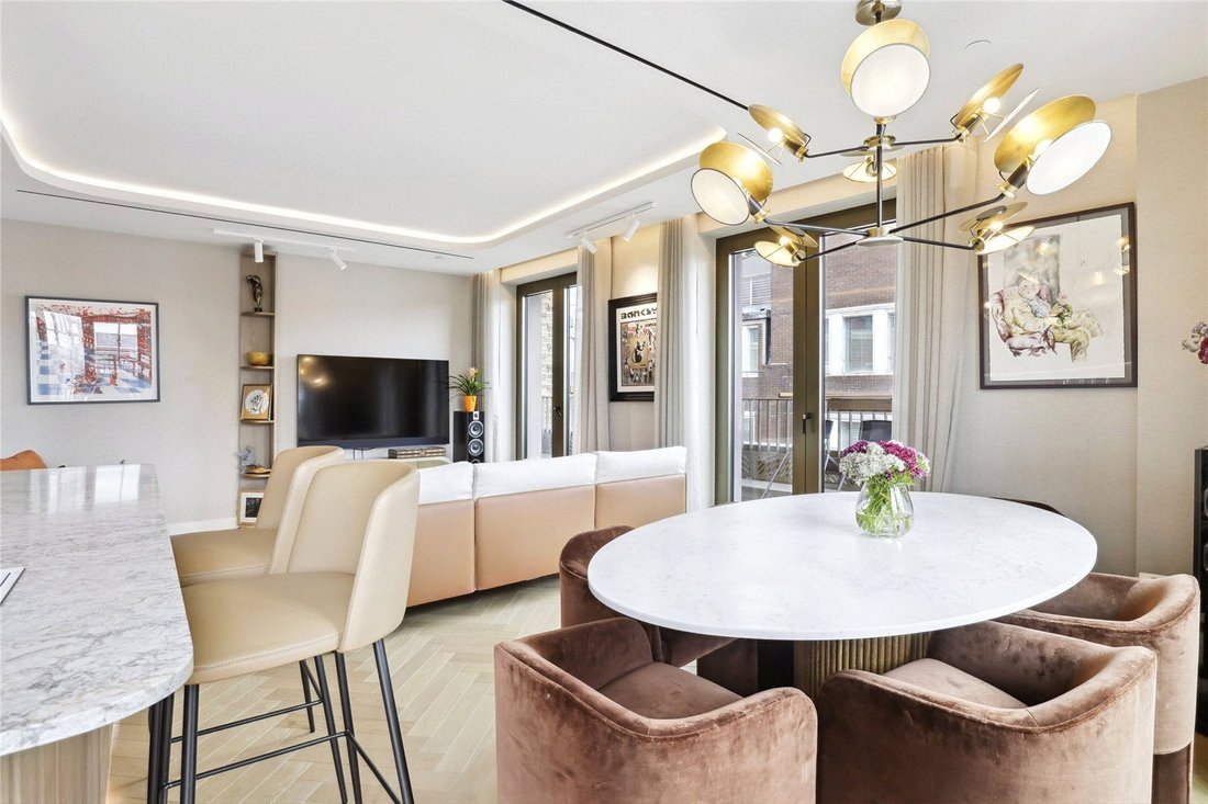 Apartment in Soho, England 4 - 16970692