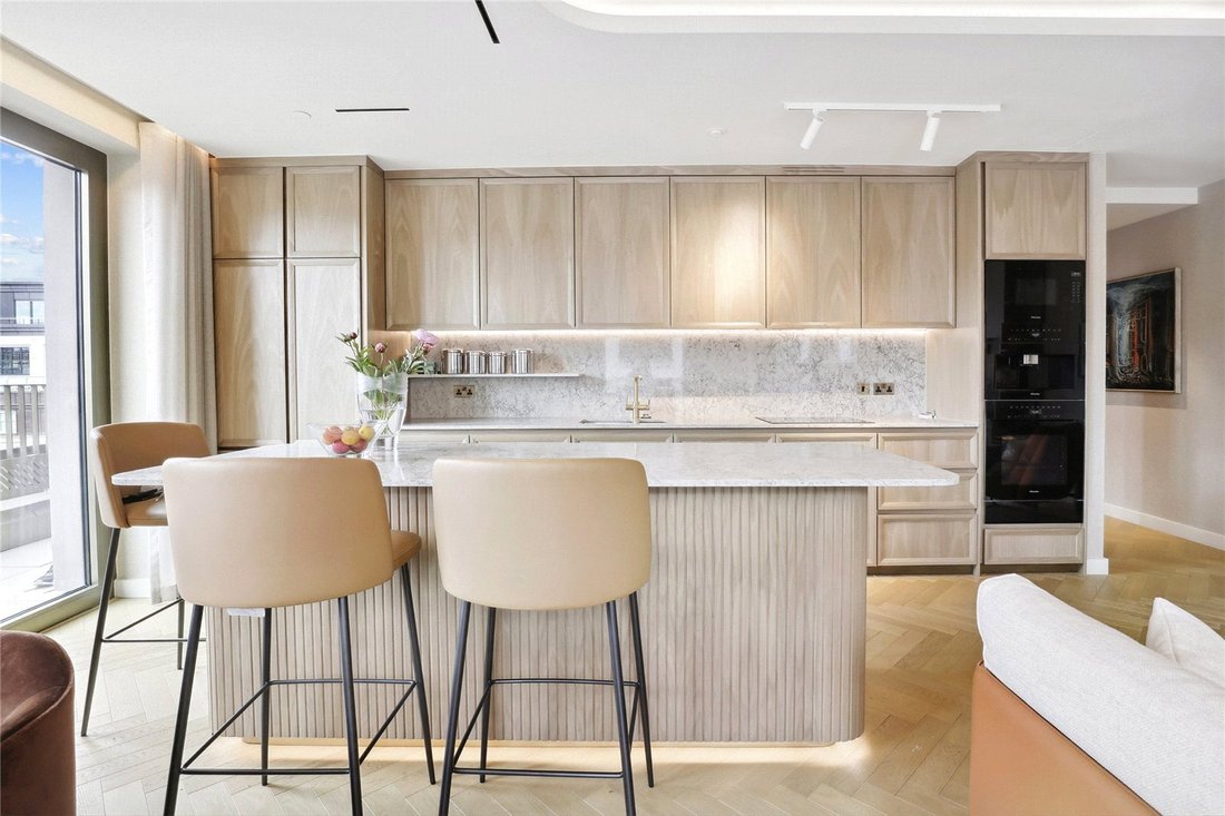 Apartment in Soho, England 2 - 16970692