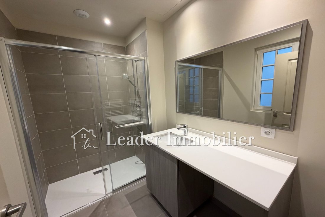 Apartment in Place de Gaulle, Antibes, France 2 - 16970666
