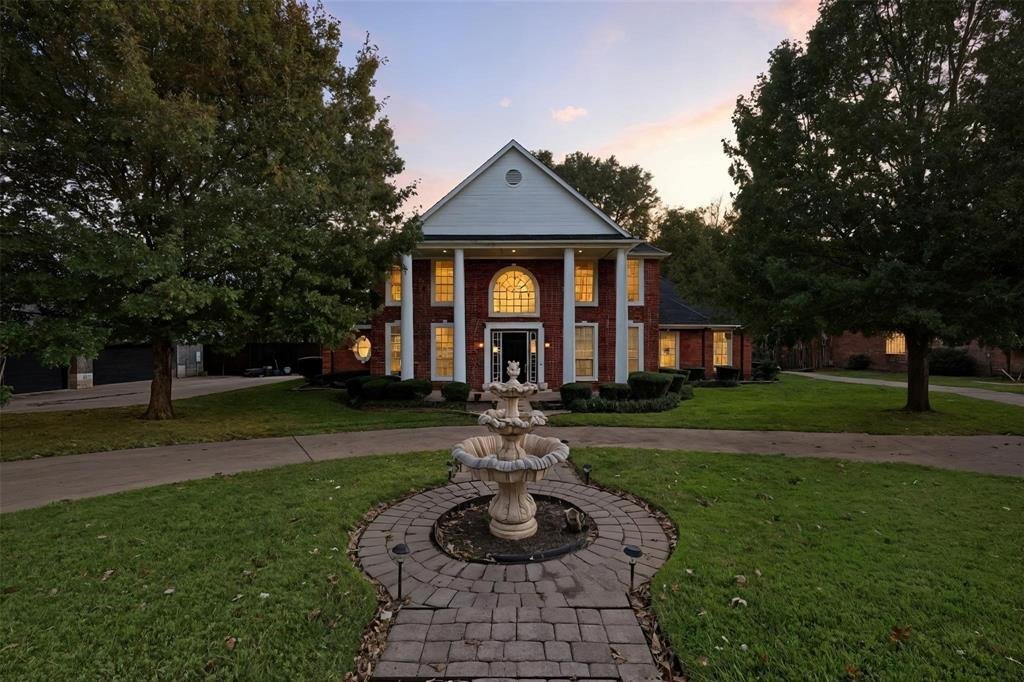 House in Midlothian, Texas, United States 2 - 16606764
