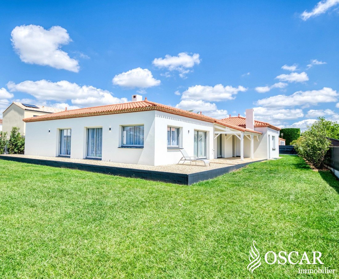 House in Sud, Les Sorinieres, France 1 - 16974869