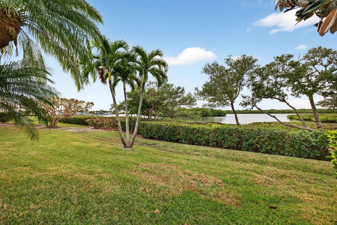 House in Fort Pierce, Florida, United States 4 - 16970950