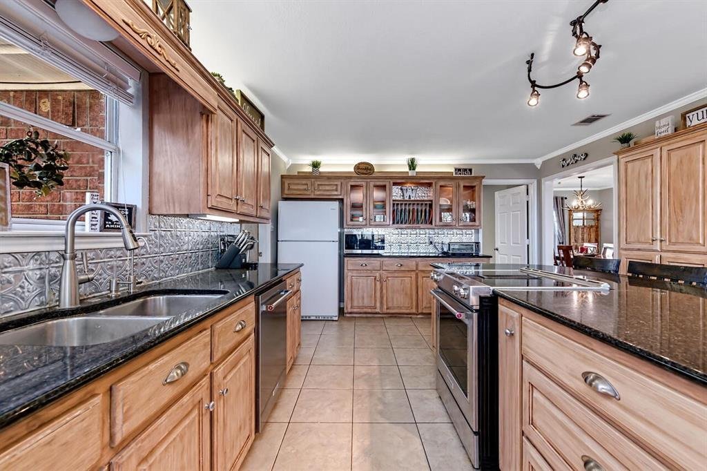 House in Lorena, Texas, United States 5 - 16972329