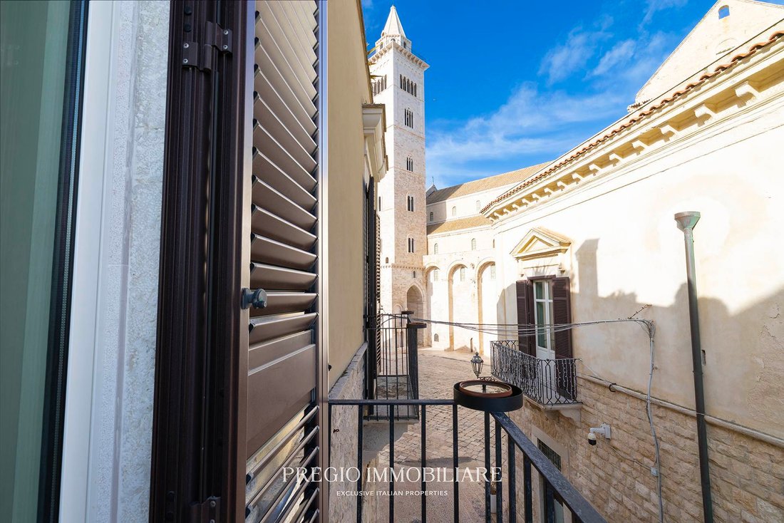 Apartment in Historic Center, Trani, Apulia 4 - 16973035