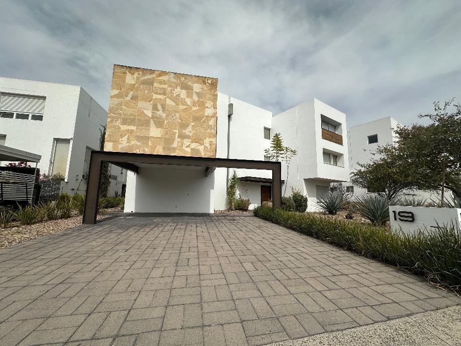 House in Santiago de Querétaro, Querétaro, Mexico 1 - 16974509