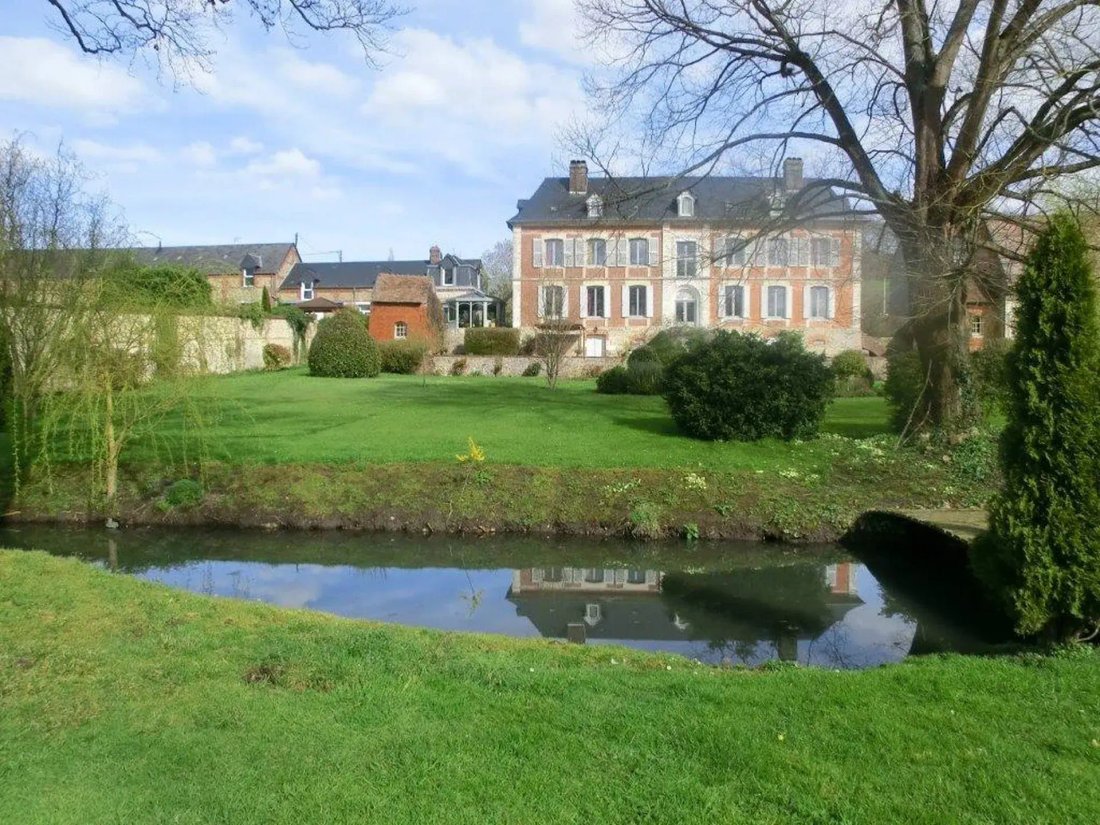 Estate in Cormeilles, Normandy, France 5 - 16973173