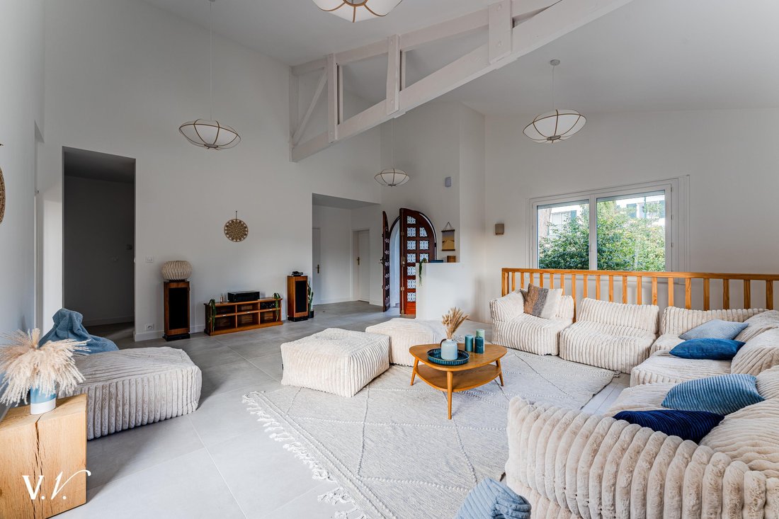 Villa in Aiguillon, Arcachon, France 2 - 16970603