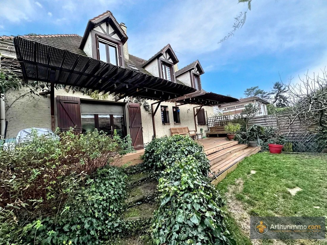 House in Sully-Vauban, Livry-Gargan, France 1 - 13738640