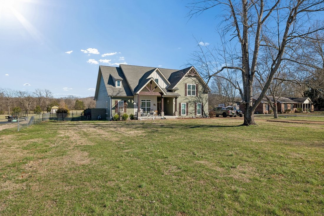 House in Lebanon, Tennessee, United States 1 - 16972513