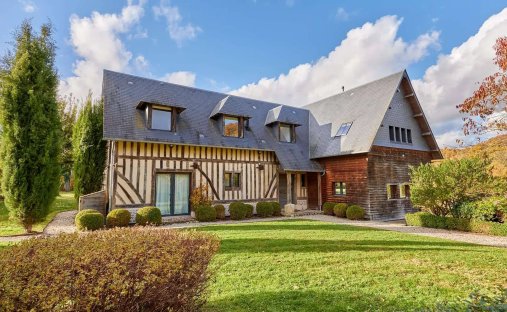 Villa in Est, Lisieux, France 1