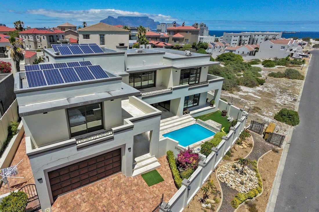 House in Cape Town, Western Cape, South Africa 1 - 15206581
