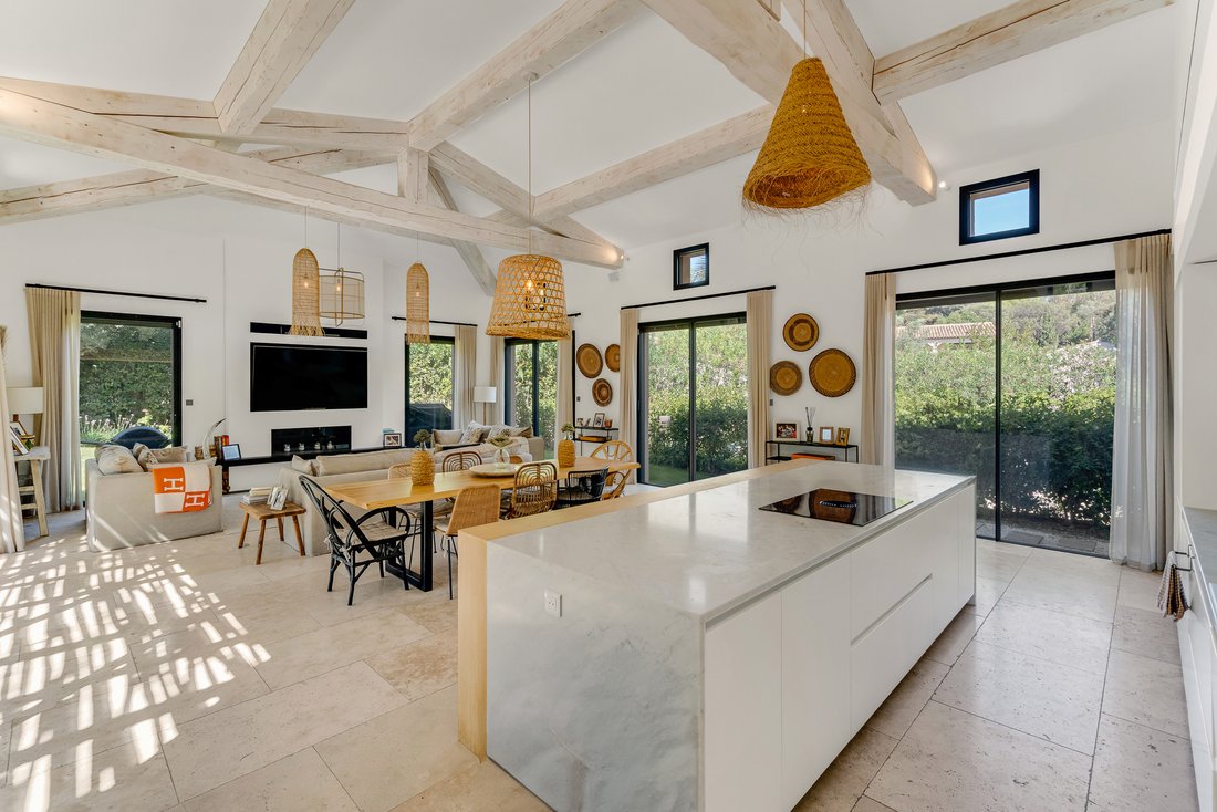 House in Zone Est Diffuse, Saint-Tropez, France 4 - 16211602