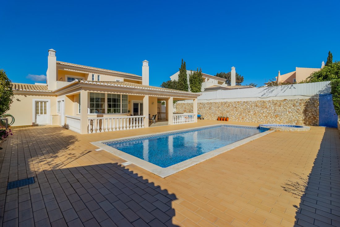 Villa in Praia da Luz, Algarve, Portugal 3 - 16973632