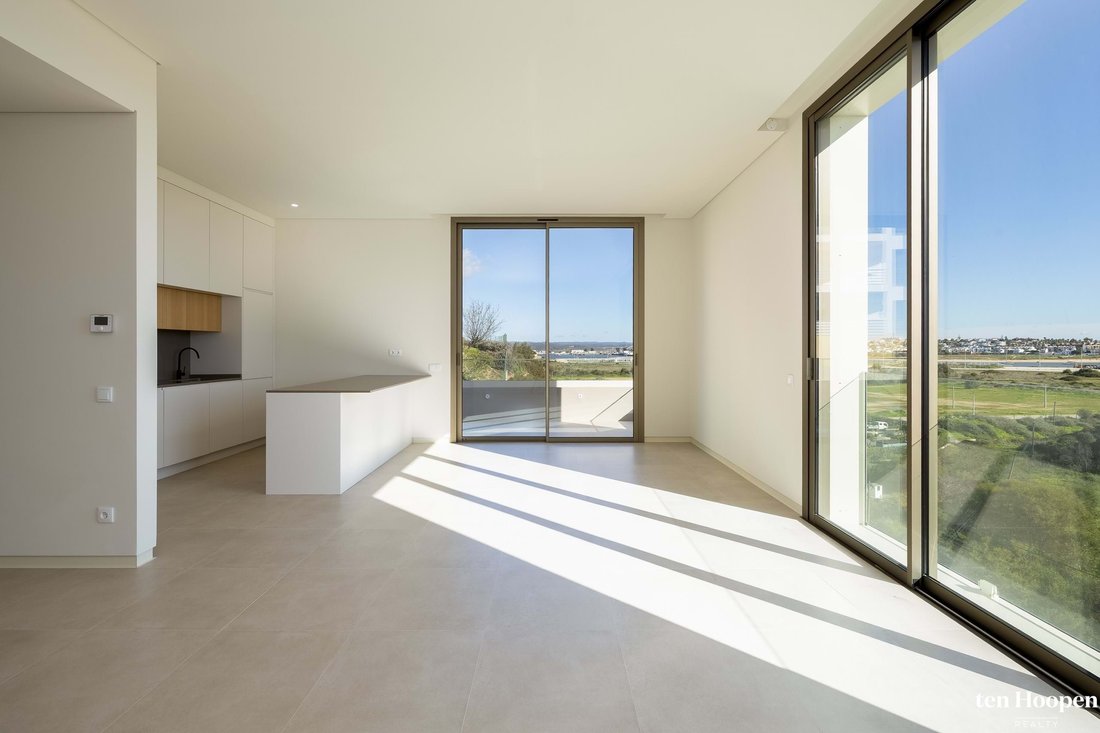 Apartment in Alvor, Algarve, Portugal 3 - 16971619