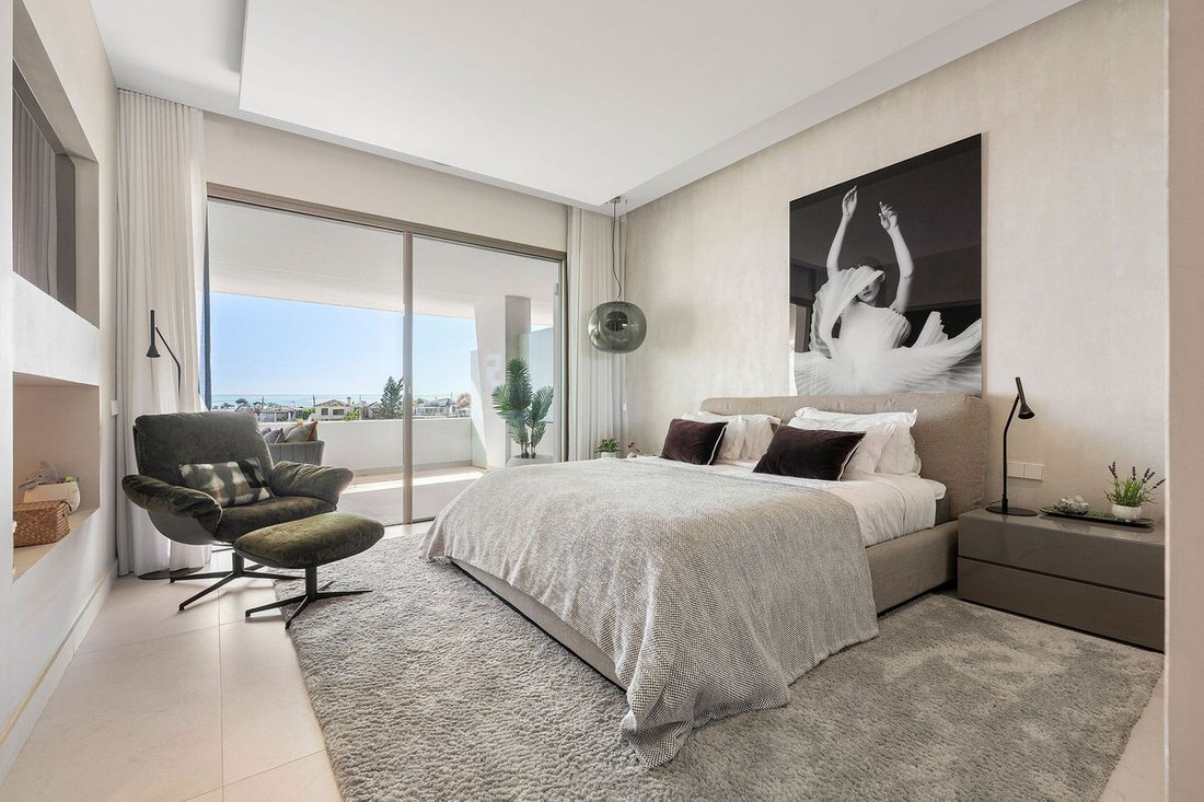 Villa in Puerto Banus, Marbella, Spain 5 - 16971011