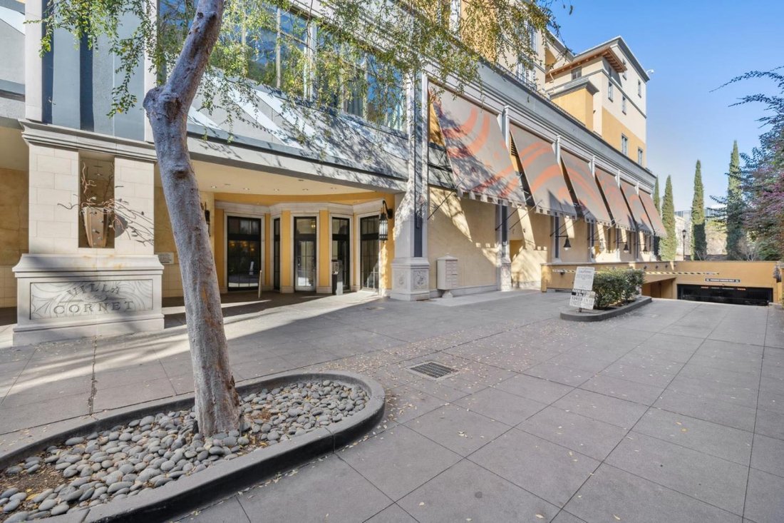 Condo in San Jose, California, United States 3 - 16973799