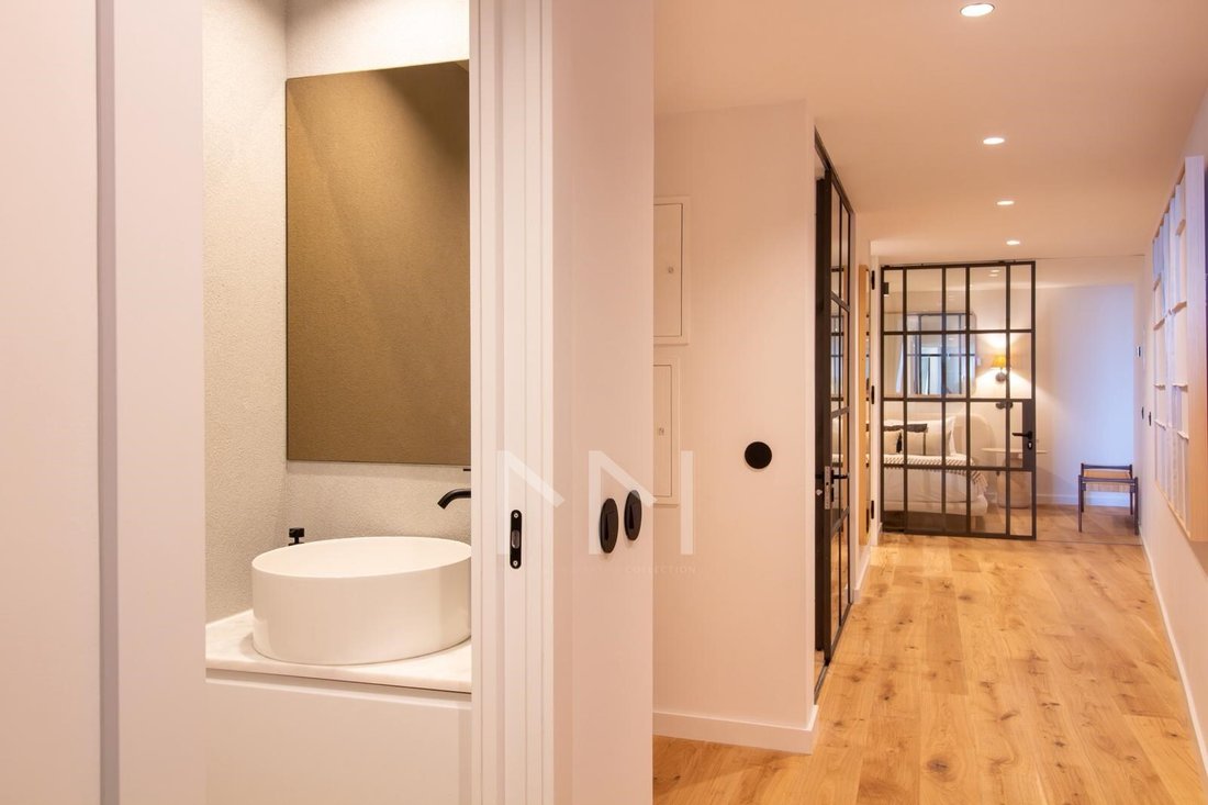Apartment in Lordelo do Ouro e Massarelos, Porto District, Portugal 4 - 16971288