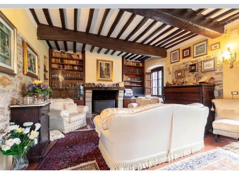 Villa in Heilige Maria del Giudice - San Lorenzo a Vaccoli, Lucca, Toskana 2 - 16973164