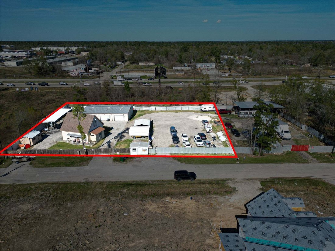 House in Conroe, Texas, United States 1 - 16657273