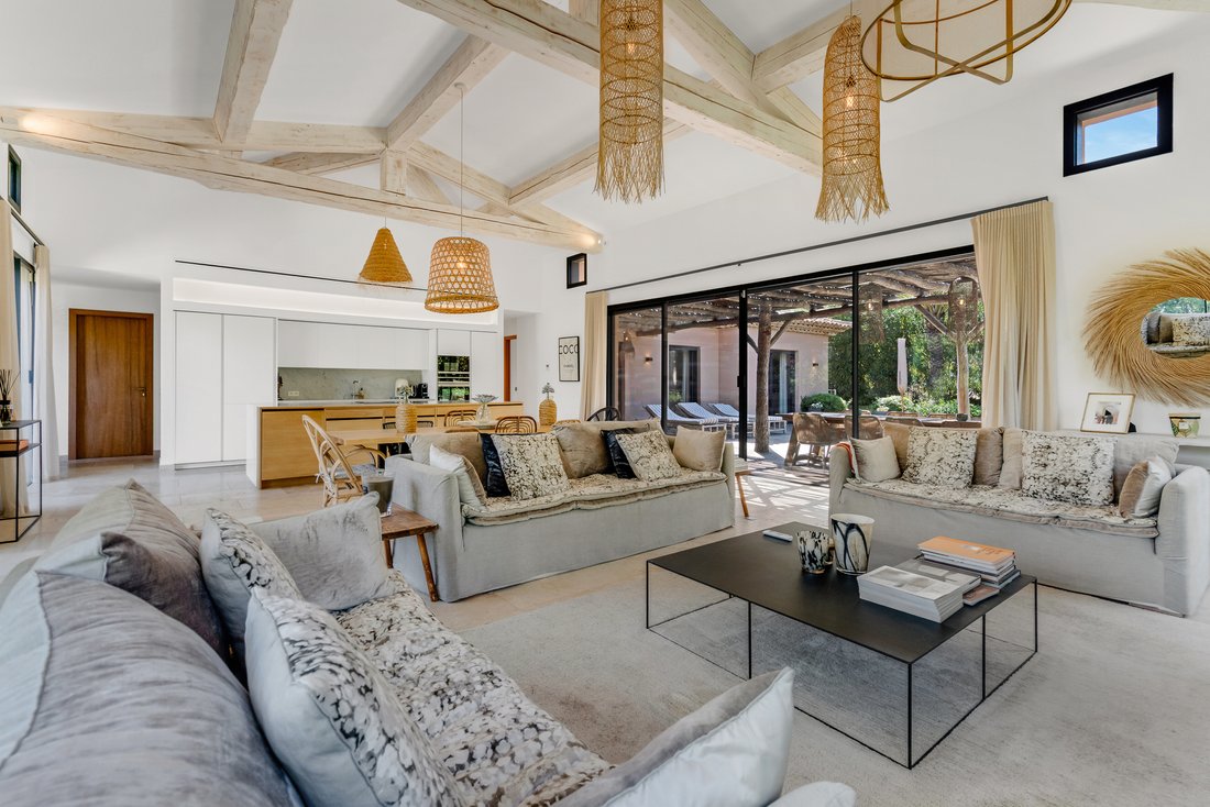 House in Zone Est Diffuse, Saint-Tropez, France 1 - 16211602