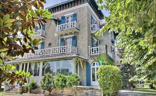 House in Bayonne, Nouvelle-Aquitaine, France 1
