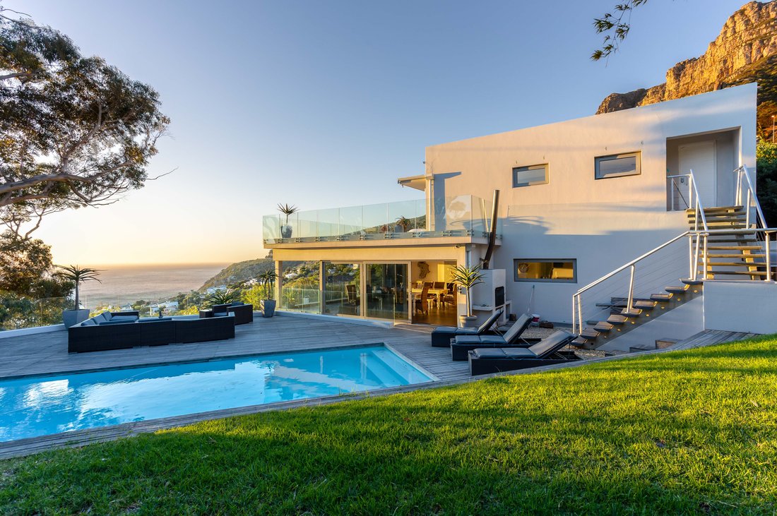 House in Cape Town, Western Cape, South Africa 4 - 16971424