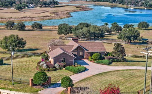 House in Dade City, Florida, United States 1