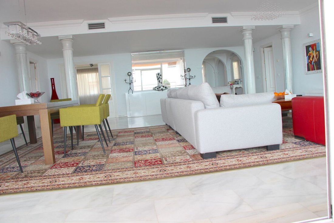 Apartment in Puerto Banus, Marbella, Spain 5 - 16970806