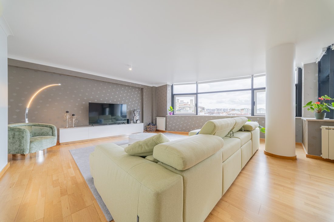Apartment in Alvalade, Lisbon, Portugal 3 - 16973709