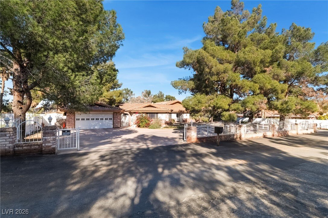 House in Las Vegas, Nevada, United States 5 - 16971882