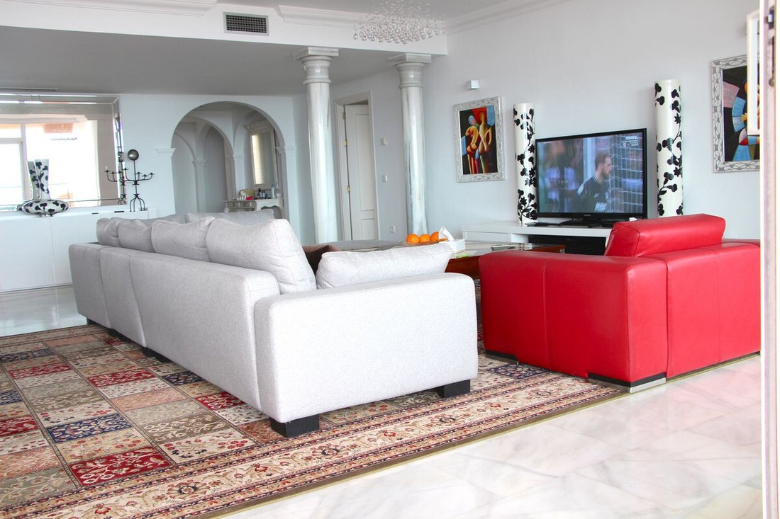 Apartment in Puerto Banus, Marbella, Spain 4 - 16970806
