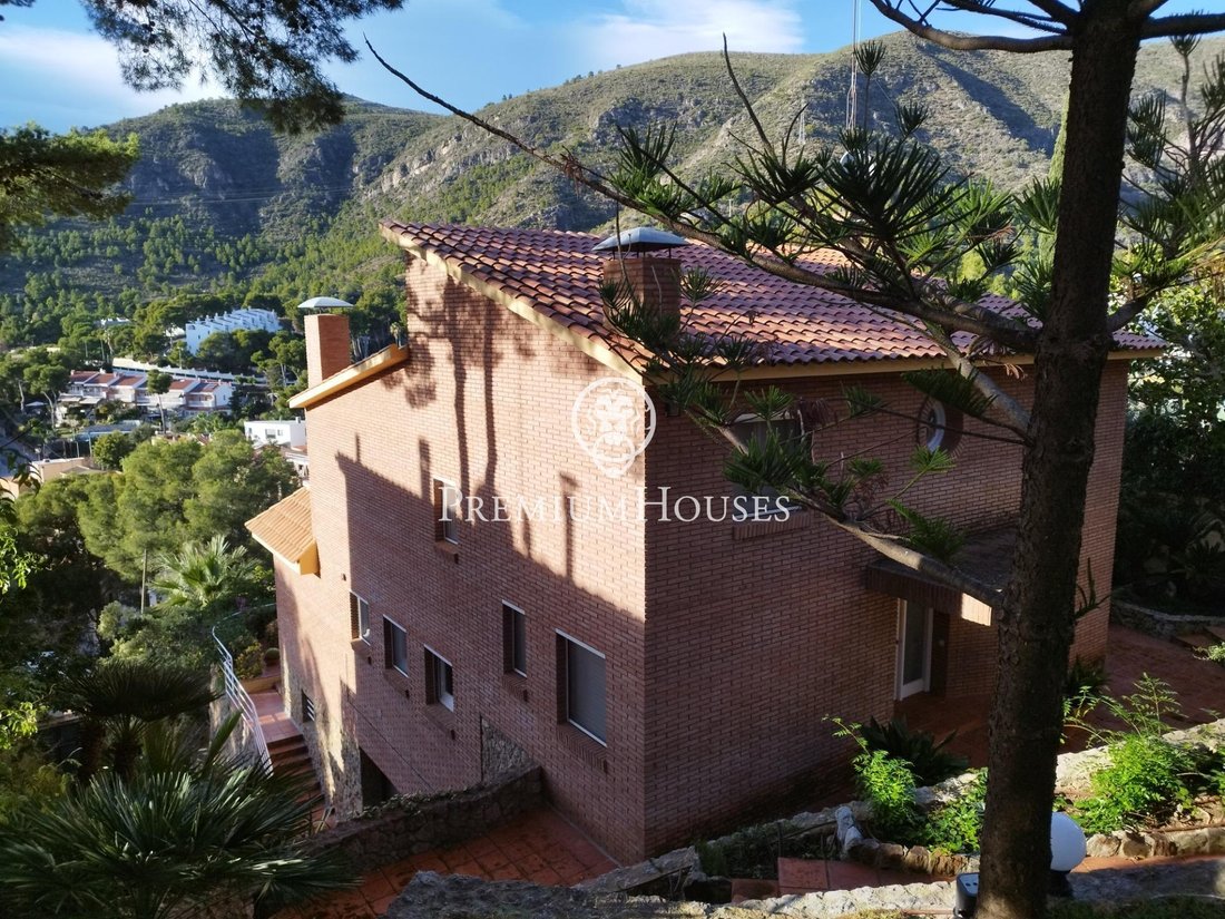 House in Castelldefels, Catalonia, Spain 2 - 16972385