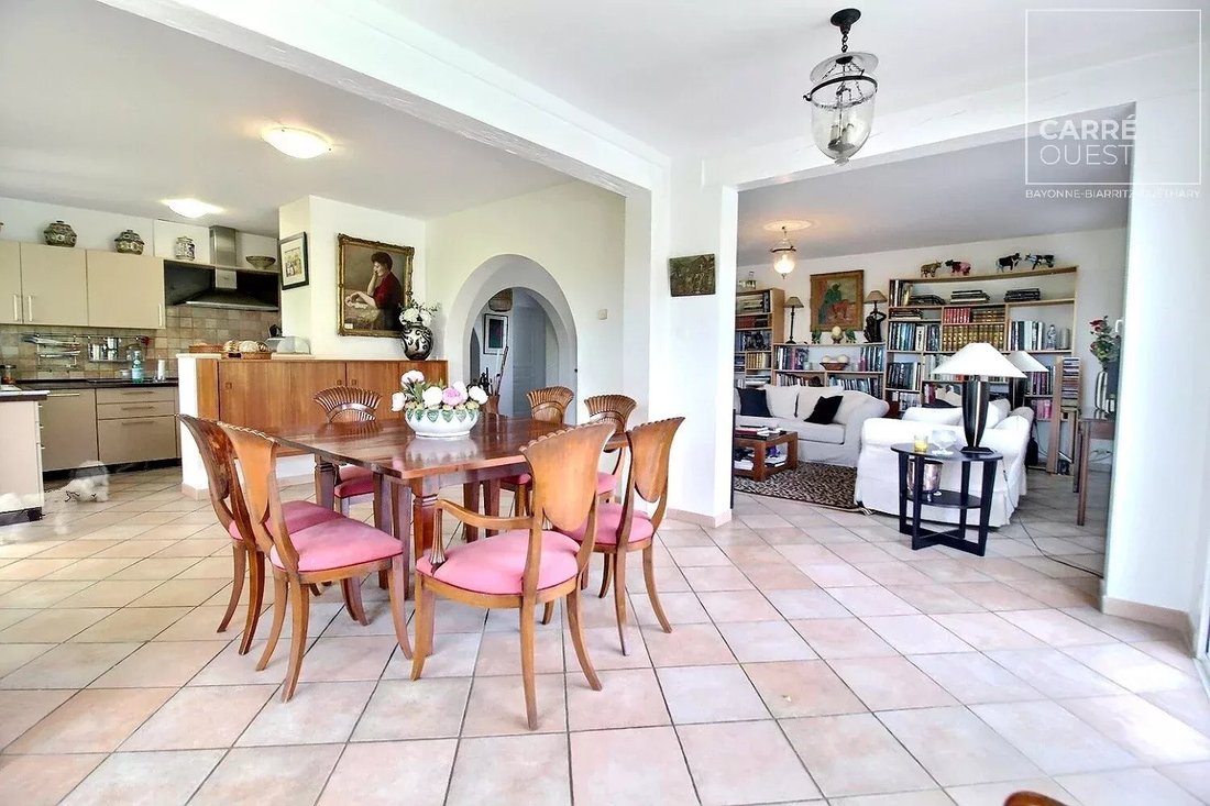 House in Bassussarry, Nouvelle-Aquitaine, France 4 - 16973232